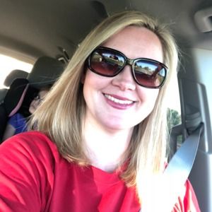 Meet your Posher, Tara